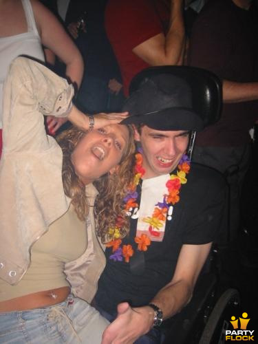 foto Partyflock meets ATMOZ, 16 maart 2002, Atmoz