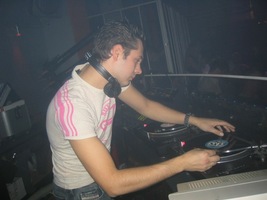 foto Unbreakable, 13 december 2003, Atmoz, Vosselaar #75850