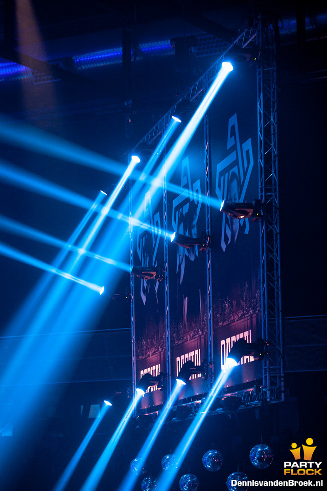 foto QAPITAL, 6 april 2013, Ziggo Dome