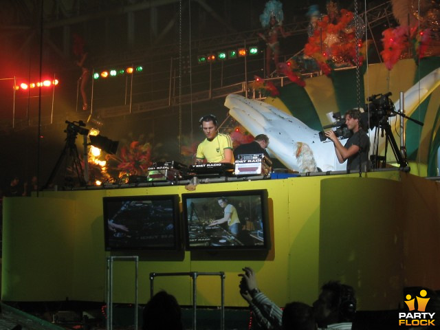 foto Innercity, 20 december 2003, RAI, met Tiësto