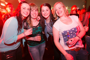 foto Pump Up the 90's, 20 april 2013, Evenementenhal Hardenberg, Hardenberg #767472