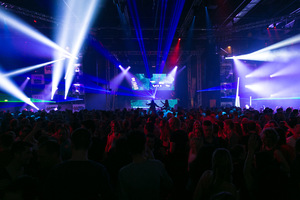 foto Pump Up the 90's, 20 april 2013, Evenementenhal Hardenberg, Hardenberg #767562