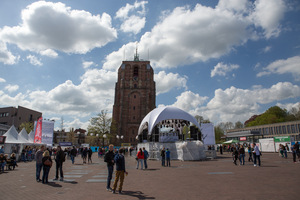 foto Hemels Festival, 9 mei 2013, Oldehoofsterkerkhof, Leeuwarden #770502