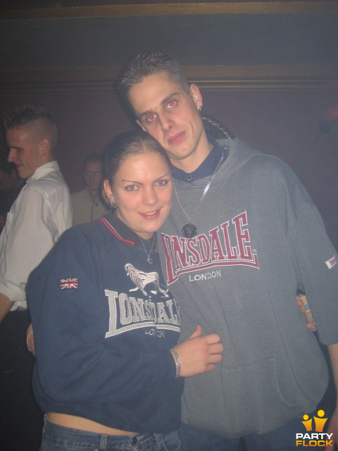 foto Hardstream, 25 december 2003, Huize Maas, Groningen