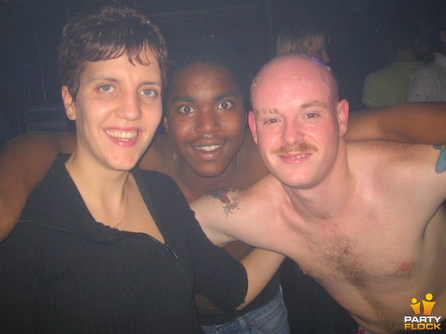 foto Hardstream, 25 december 2003, Huize Maas, Groningen