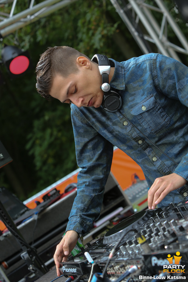 foto Outdoor Stereo Festival 2013, 29 juni 2013, Julianapark, met Wesley de Wolf