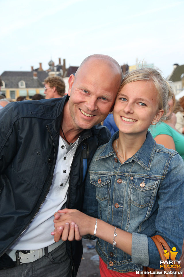 foto Dancetour Leeuwarden, 14 juli 2013, Oldehoofsterkerkhof