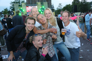 foto Dancetour Leeuwarden, 14 juli 2013, Oldehoofsterkerkhof, Leeuwarden #783212