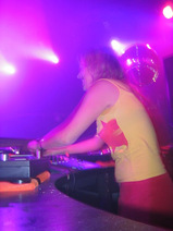 Foto's, Xtra Large, 3 januari 2004, Kingdom the Venue, Amsterdam