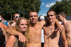 foto Pandemonium Festival, 3 augustus 2013, Ouderkerkerplas, Ouderkerk aan de Amstel #787314