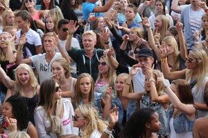 foto Dancetour, 11 augustus 2013, Marktplein, Apeldoorn #789818