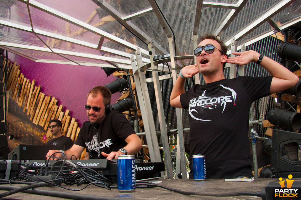 foto The Qontinent, 10 augustus 2013, Puyenbroeck, met Endymion