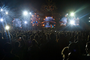 foto The Qontinent, 10 augustus 2013, Puyenbroeck, Wachtebeke #790352