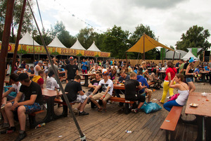 foto The Qontinent, 11 augustus 2013, Puyenbroeck, Wachtebeke #790434