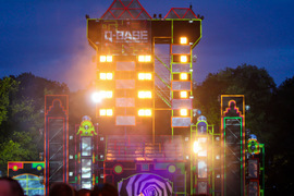 Q-BASE foto