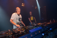 Foto's, H4RD.COR3, 5 oktober 2013, Metropool, Hengelo