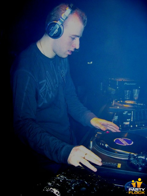 foto Mindcontroller, 24 januari 2004, Hemkade, met Vince