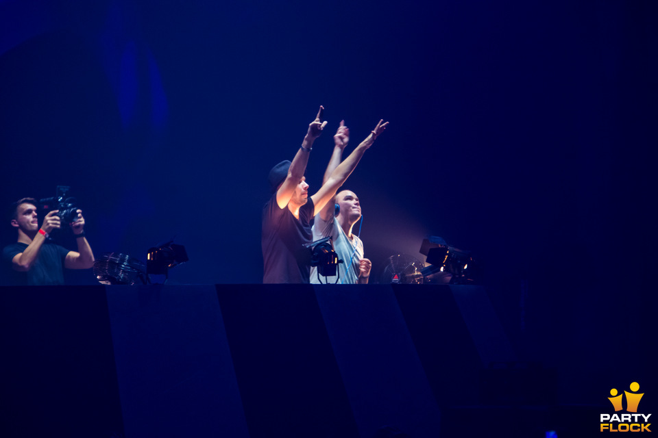 foto Qlimax, 23 november 2013, GelreDome, met Noisecontrollers