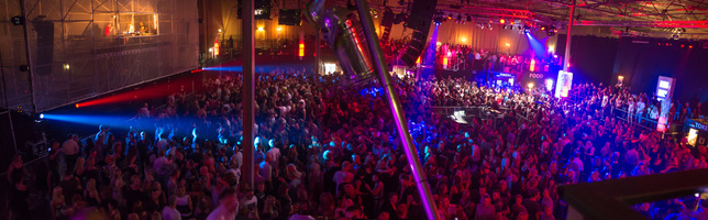 foto Xtra Large, 28 december 2013, The Sand, Amsterdam #810764