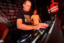 Foto's, A Night With Bass-D, 3 mei 2014, Harders Plaza, Harderwijk