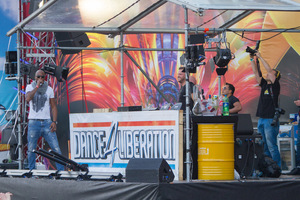 foto Dance4Liberation, 5 mei 2014, Parkeerterrein IJsselhallen, Zwolle #827857