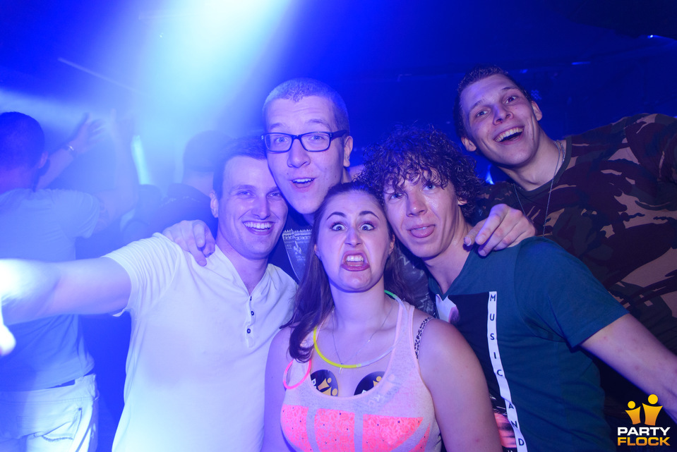 foto Uit je naad! Reloaded!, 16 mei 2014, Let's Get Down