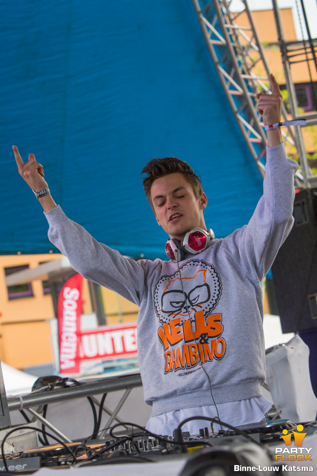 foto Hemels Festival, 29 mei 2014, Oldehoofsterkerkhof, met Julian Jordan