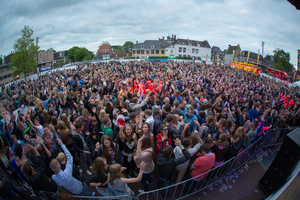 foto Hemels Festival, 29 mei 2014, Oldehoofsterkerkhof, Leeuwarden #831841