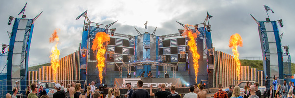 foto Pandemonium Festival, 21 juni 2014, Circuit Park Zandvoort, Zandvoort #835361