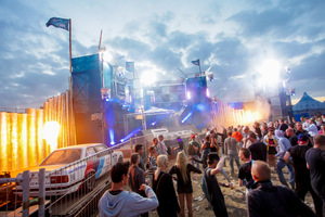 foto Pandemonium Festival, 21 juni 2014, Circuit Park Zandvoort, Zandvoort #836167