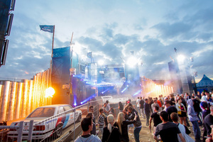 foto Pandemonium Festival, 21 juni 2014, Circuit Park Zandvoort, Zandvoort #836170