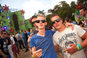 foto Sunrise Festival, 21 juni 2014, Lilse Bergen, Lille #836468