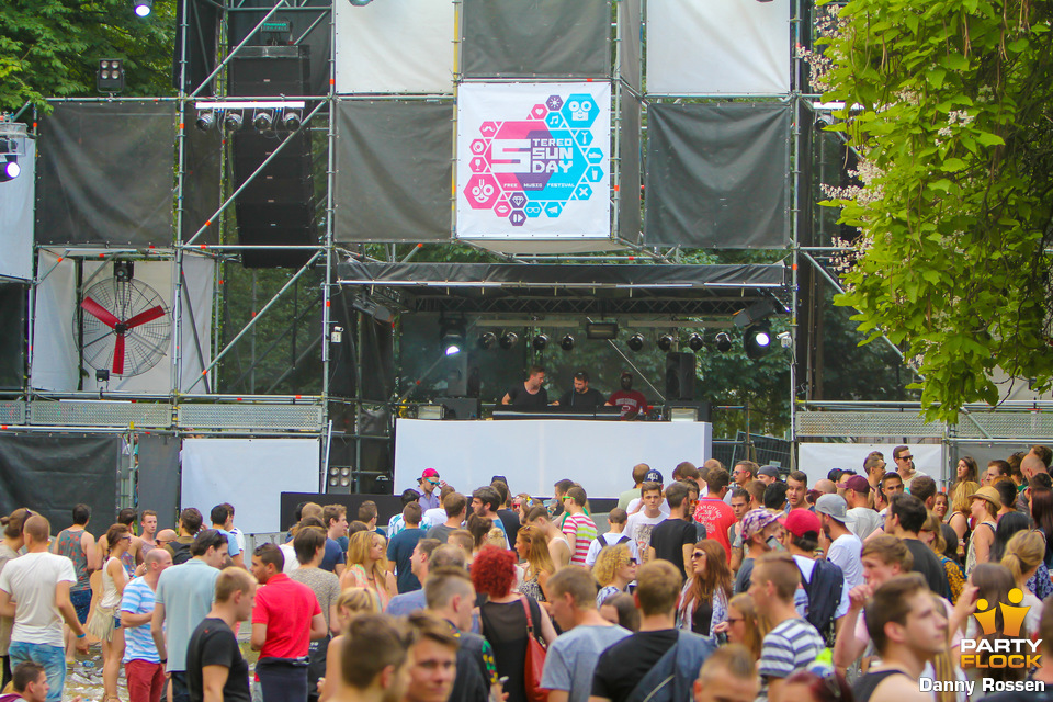 foto Stereo Sunday, 6 juli 2014, Julianapark