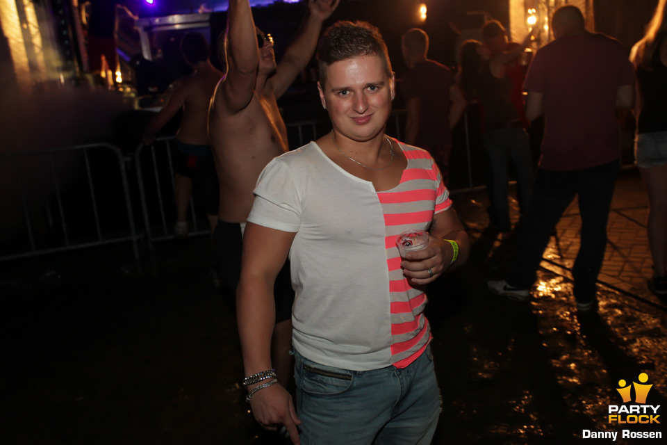 foto Ravezone, 2 augustus 2014, Watergoed