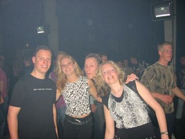 foto Club Q-Base, 30 maart 2002, Hemkade, Zaandam #8465