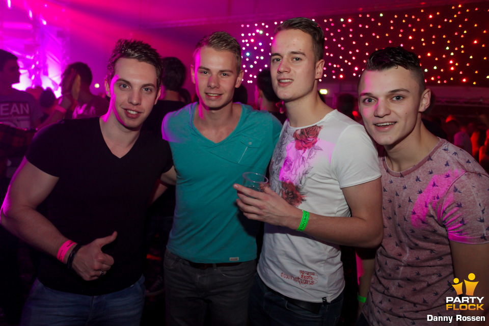 foto We Are Hardstyle, 26 december 2014, Sportcentrum Rusheuvel Oss