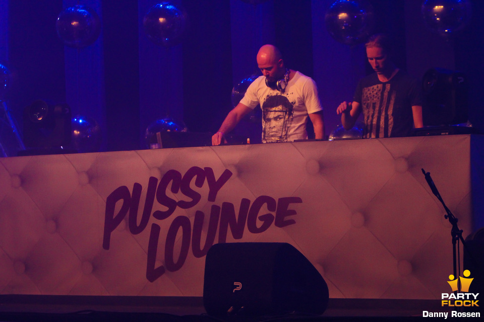 foto Pussy lounge, 3 januari 2015, Central Studios, met GJ Warez