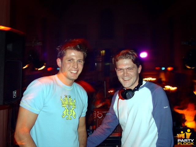 foto Blue Thirteen Sins, 13 maart 2004, Poort van Antwerpen, met Artento Divini, Peter Woodz