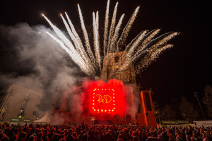 foto Kingsday Outdoor 2015, 27 april 2015, Oldehoofsterkerkhof, Leeuwarden #866852