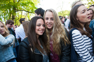 foto Bevrijdingsdag Enschede, 5 mei 2015, Universiteit Twente, Enschede #867429