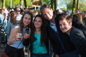 foto Bevrijdingsdag Enschede, 5 mei 2015, Universiteit Twente, Enschede #867499