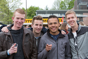 foto Hemels Festival, 14 mei 2015, Oldehoofsterkerkhof, Leeuwarden #868760