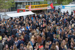 foto Hemels Festival, 14 mei 2015, Oldehoofsterkerkhof, Leeuwarden #868794