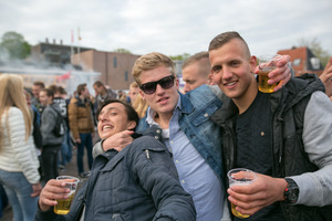 foto Hemels Festival, 14 mei 2015, Oldehoofsterkerkhof, Leeuwarden #868837