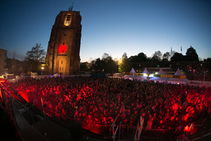 foto Hemels Festival, 14 mei 2015, Oldehoofsterkerkhof, Leeuwarden #868891