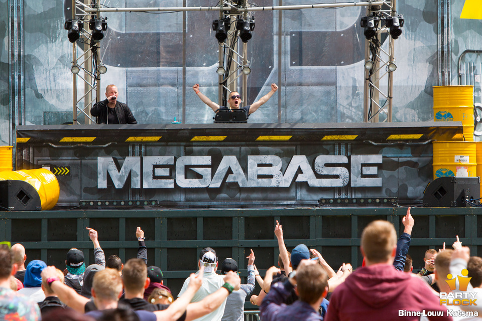 foto Megabase Outdoor, 30 mei 2015, Park de Wezenlanden, met Audiofreq