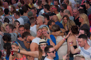 foto Luminosity Beach Festival, 28 juni 2015, Fuel, Bloemendaal aan zee #876402