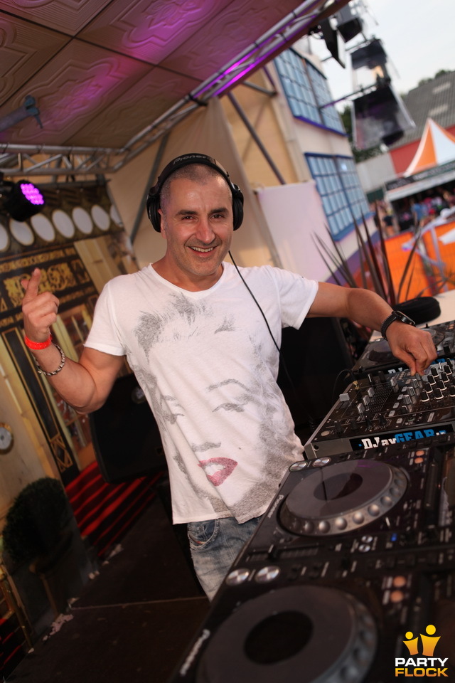 foto Daylight festival, 11 juli 2015, Breda International Airport, met The Prophet