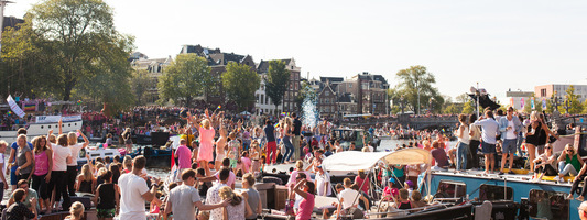 foto Canal Parade, 1 augustus 2015, Amsterdam #880001