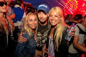 foto Dance Valley, 1 augustus 2015, Spaarnwoude, Velsen-Zuid #880201